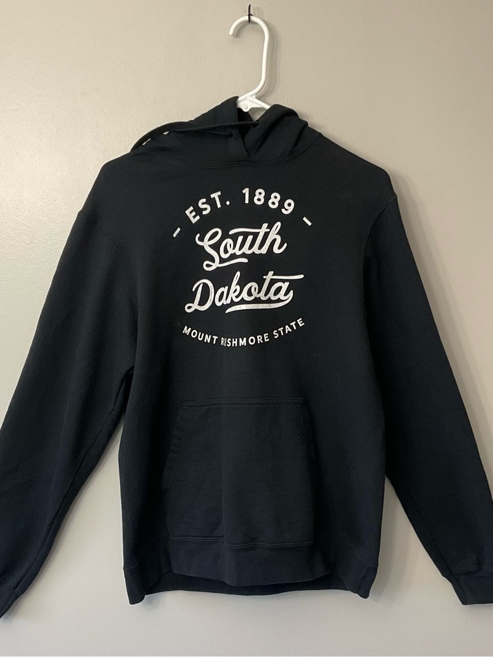 Black Hooded Sweatshirt With White South Dakota Script Size Medium